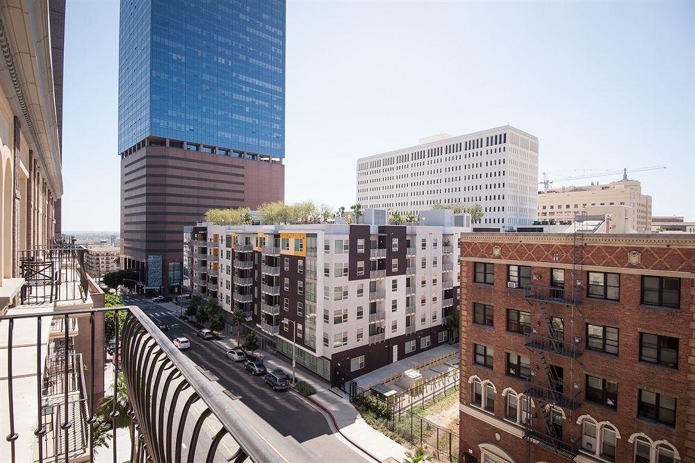 Sunshine Suites At The Piero Los Angeles Exterior photo