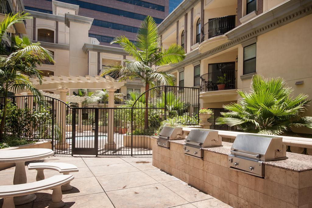 Sunshine Suites At The Piero Los Angeles Exterior photo